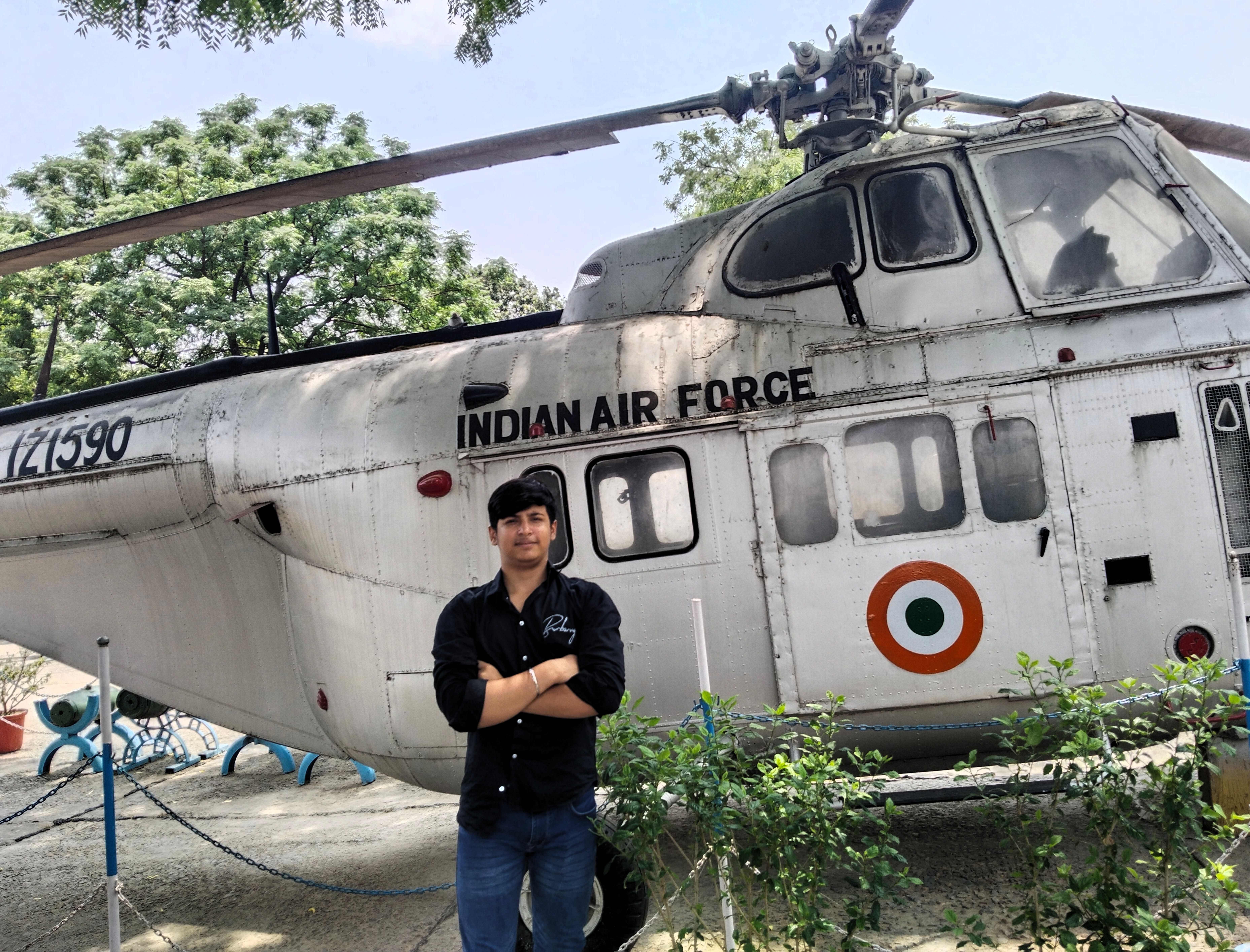 Mitanshu Bhasin - Teenage SEO Prodigy, System Architect and Cybersecurity Expert